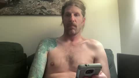 esinking24 online show from December 2024 02:54:01 AM