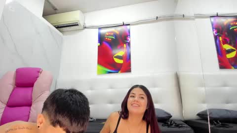 esperanzaandjey online show from March 2025 07:38:01 PM