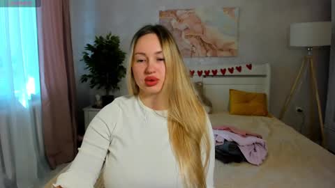 Snapshot of eva_rose7 chatting on February 2025 10:04:02 AM Eva online show from February 2025 10:04:02 AM