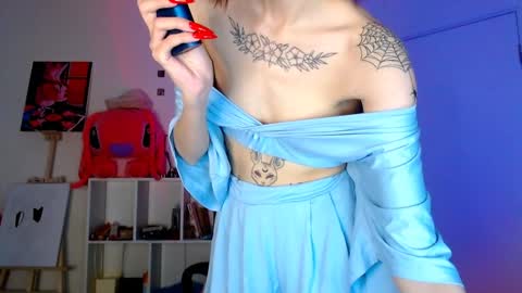 Snapshot of evaa_coy chatting on December 2024 07:05:01 AM Eva online show from December 2024 07:05:01 AM