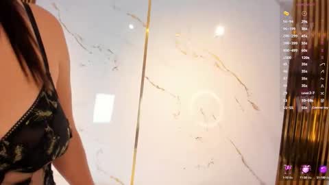 Snapshot of evabloom_ chatting on October 2025 01:01:01 PM EvaBloom online show from October 2025 01:01:01 PM