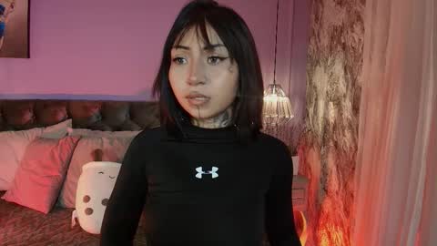 Eva online show from November 2025 08:30:02 PM