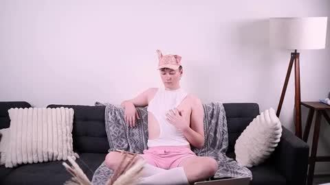 Evan Skye online show from September 2025 10:54:01 PM