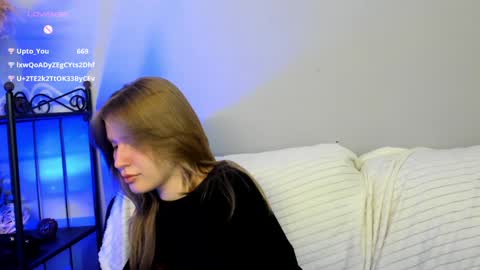 Snapshot of evastevs chatting on January 2025 04:15:01 AM Eva online show from January 2025 04:15:01 AM