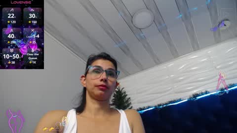 Eva  online show from December 2024 10:52:02 PM