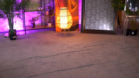 Eva online show from December 2024 01:17:01 PM