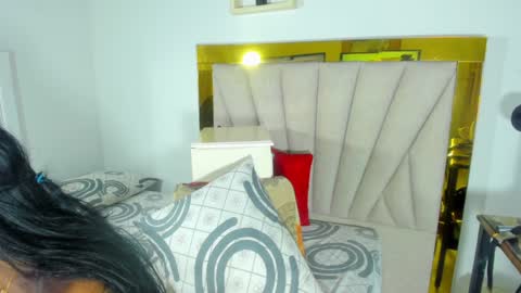 DAYANITA online show from December 2024 07:22:01 PM