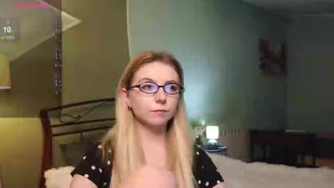 Snapshot of ever_anderson chatting on March 2025 06:22:02 PM Ever online show from March 2025 06:22:02 PM
