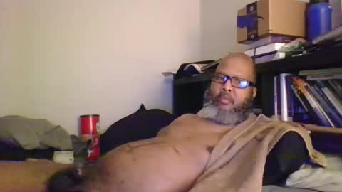 Snapshot of eyequee0007 chatting on December 2025 03:04:01 AM eyequee0007 online show from December 2025 03:04:01 AM