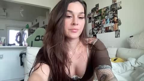 Emily online show from September 2025 08:20:02 PM