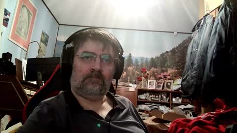 Snapshot of fabius2673 chatting on November 2025 09:18:02 AM Fabius online show from November 2025 09:18:02 AM