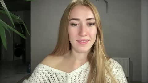 fairy_face online show from September 2025 06:41:02 PM