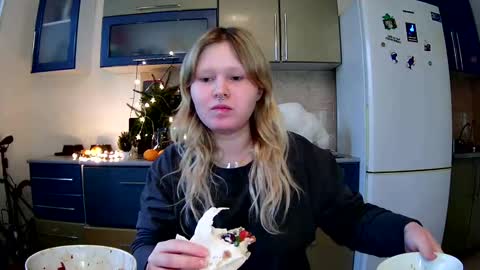 Snapshot of fairydreams_ chatting on December 2024 11:47:01 AM Arisha online show from December 2024 11:47:01 AM