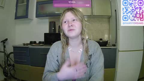 Snapshot of fairydreams_ chatting on January 2025 02:47:02 PM Arisha online show from January 2025 02:47:02 PM