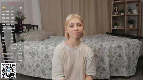 Emilia online show from January 2025 01:20:02 PM