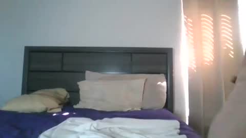 fantasywifebri online show from November 2025 04:40:02 PM