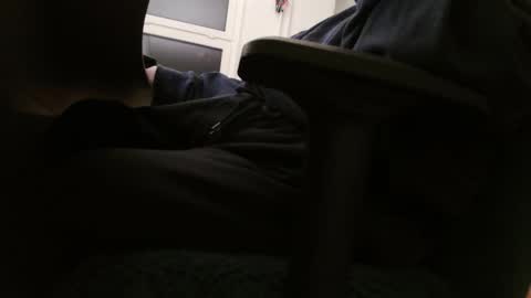 Snapshot of fat_bubble chatting on November 2025 05:56:01 PM Fat Bernd online show from November 2025 05:56:01 PM