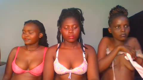 melanie online show from February 2025 04:54:01 PM