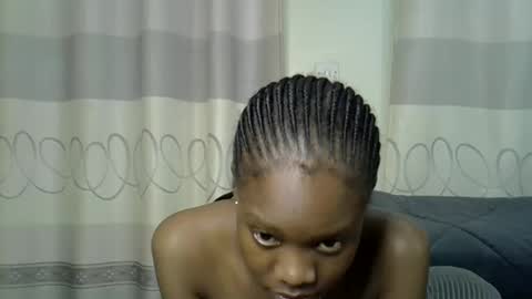 fine_queen12 online show from February 2025 08:35:02 PM