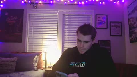 Snapshot of finnabun33 chatting on February 2025 11:44:01 PM Jake I am Bicurious online show from February 2025 11:44:01 PM