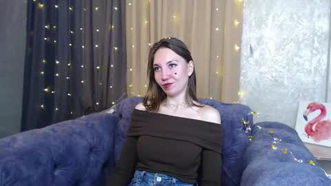 flamy lisy online show from September 2025 01:21:01 AM