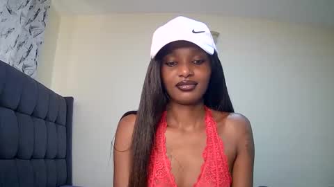 Snapshot of flirtyy_sheery chatting on December 2024 07:06:02 AM sheery online show from December 2024 07:06:02 AM