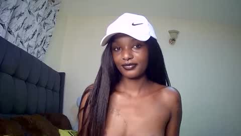 Snapshot of flirtyy_sheery chatting on December 2024 11:19:02 AM sheery online show from December 2024 11:19:02 AM
