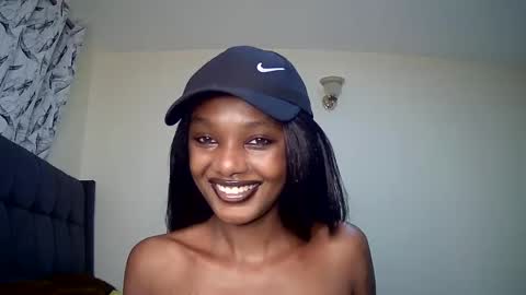 Snapshot of flirtyy_sheery chatting on January 2025 04:13:01 AM sheery online show from January 2025 04:13:01 AM