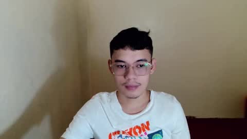 Snapshot of floriankeirxx_ chatting on September 2025 06:21:01 PM floriankeirxx_ online show from September 2025 06:21:01 PM