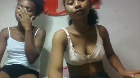 Snapshot of fotsychan chatting on December 2025 11:04:02 AM fotsychan online show from December 2025 11:04:02 AM