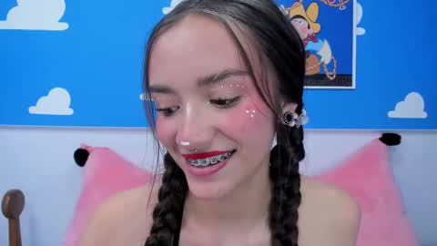 foxy_angie online show from September 2025 06:41:02 PM