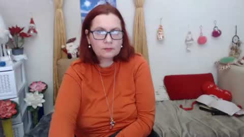 Snapshot of foxydesiree chatting on January 2025 10:36:01 PM foxydesiree online show from January 2025 10:36:01 PM