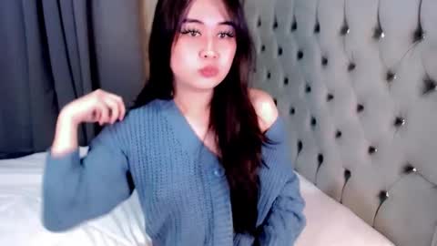 LOVE online show from February 2025 08:11:02 PM