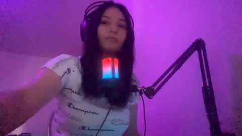 Lisa Miller online show from September 2025 10:07:01 AM