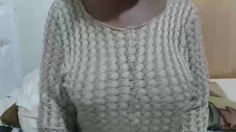 Snapshot of fruity28 chatting on November 2025 08:28:02 AM fruity28 online show from November 2025 08:28:02 AM