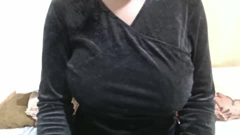 Snapshot of fruity28 chatting on November 2025 08:37:02 AM fruity28 online show from November 2025 08:37:02 AM