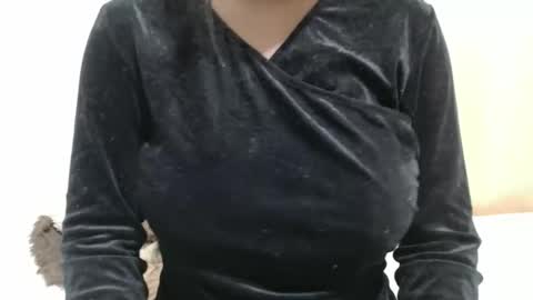 Snapshot of fruity28 chatting on November 2025 04:34:02 AM fruity28 online show from November 2025 04:34:02 AM