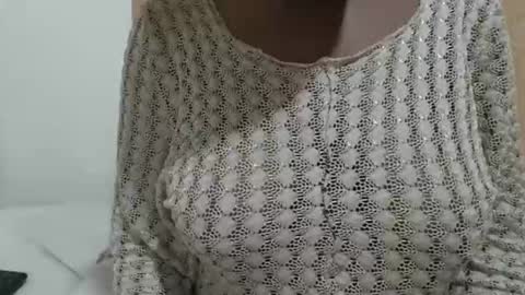 Snapshot of fruity28 chatting on December 2025 05:37:02 AM fruity28 online show from December 2025 05:37:02 AM