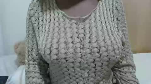 Snapshot of fruity28 chatting on December 2025 04:21:01 AM fruity28 online show from December 2025 04:21:01 AM