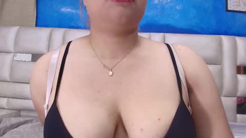 gabriela online show from March 2025 07:11:02 PM