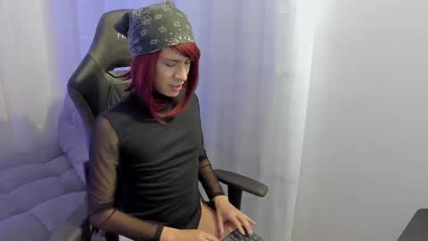gabriele_love online show from September 2025 12:40:01 PM