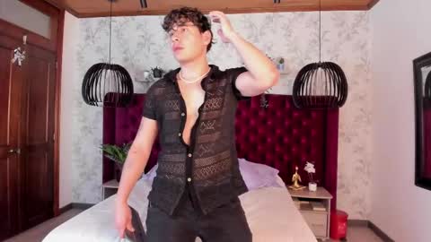 gabriell_ramirez_ online show from March 2025 03:51:02 AM