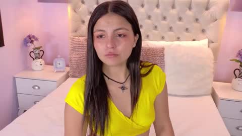 Snapshot of gabyqueens chatting on November 2025 01:55:01 PM Gaby online show from November 2025 01:55:01 PM