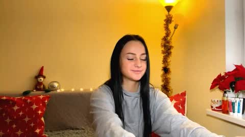 Stasy online show from December 2025 08:33:01 AM