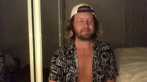 gcsurfer81 online show from October 2025 09:28:01 AM