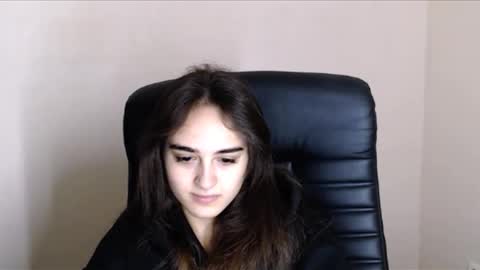Gemma online show from December 2024 06:44:02 AM