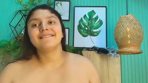 Snapshot of geo_jonnes25 chatting on December 2025 09:58:01 AM Geo J online show from December 2025 09:58:01 AM