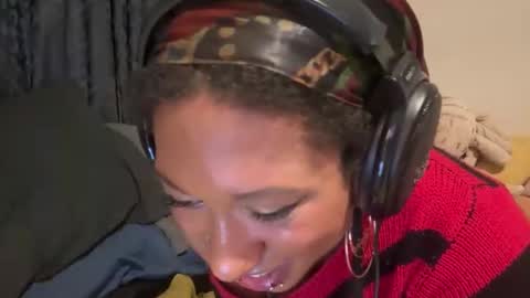 Snapshot of ghastgirlt_t chatting on November 2025 03:18:02 AM ghastgirlt_t online show from November 2025 03:18:02 AM