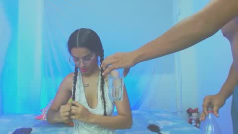 Snapshot of gigiilove24 chatting on September 2025 06:44:01 PM gigiilove24 online show from September 2025 06:44:01 PM