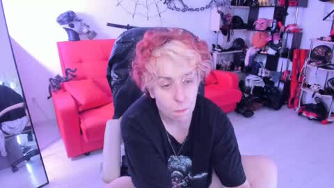 Snapshot of ginamiracle chatting on November 2025 08:24:01 AM Gina Moor online show from November 2025 08:24:01 AM